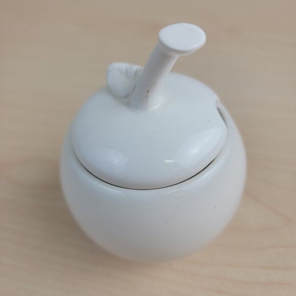 Tiffany & Co Apple Porcelain Sugar Dish - Picture 6 of 9